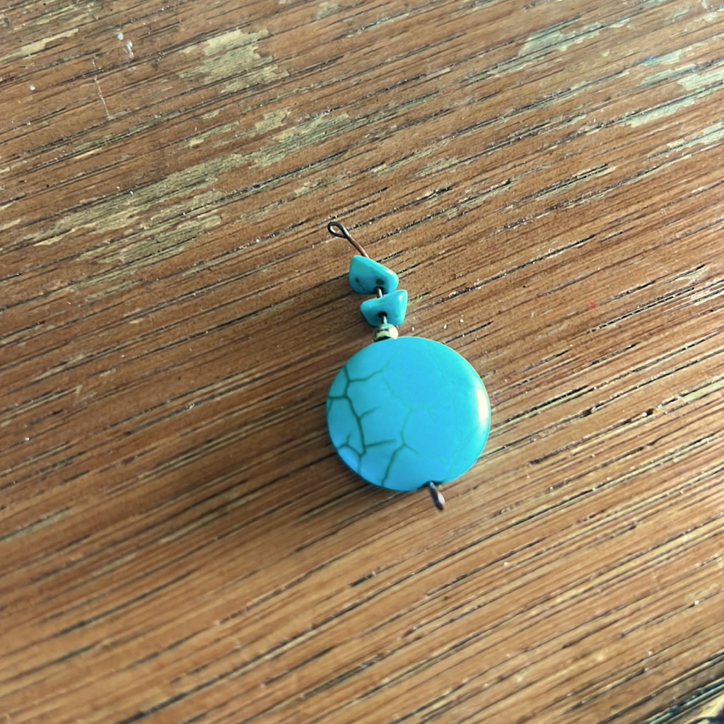 Genuine Southwestern Turquoise Pendant Euc 16$